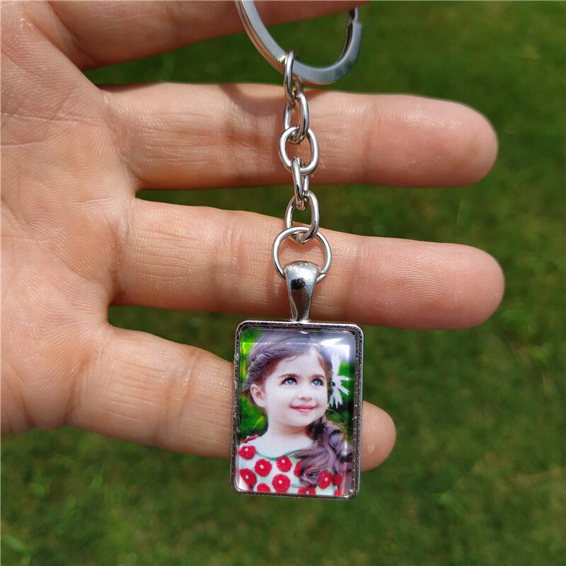 Custom Keychain Photo Key Chains Non-faded Customized Key Ring Photo of Your Baby Child Mom Dad Family Loved One Gift