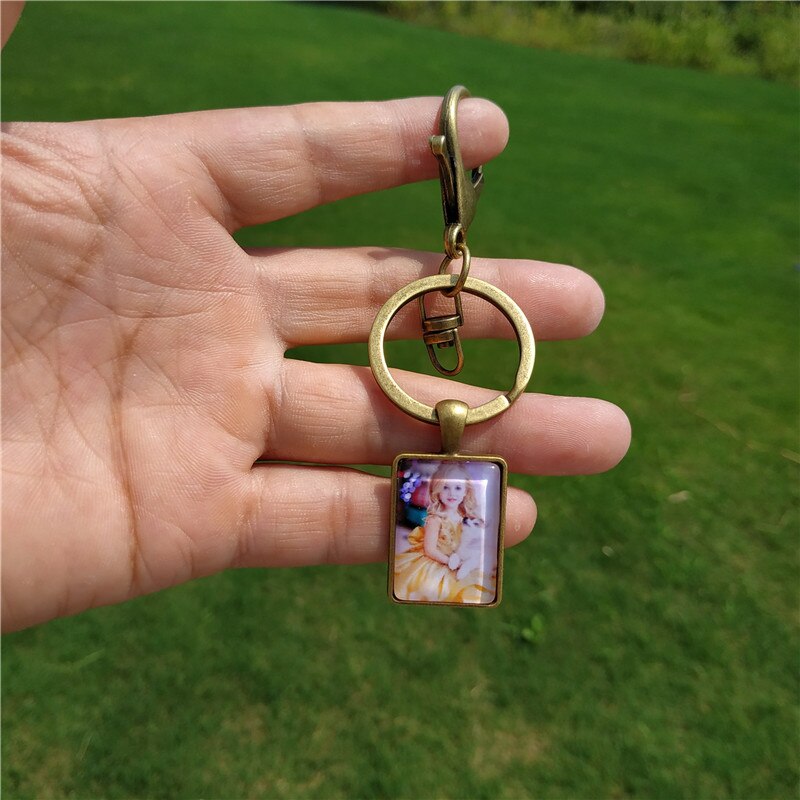 Custom Keychain Photo Key Chains Non-faded Customized Key Ring Photo of Your Baby Child Mom Dad Family Loved One Gift