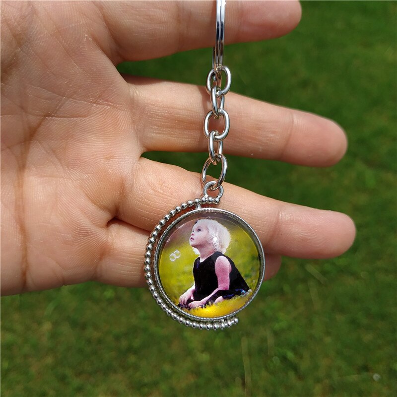 Custom Keychain Photo Key Chains Non-faded Customized Key Ring Photo of Your Baby Child Mom Dad Family Loved One Gift