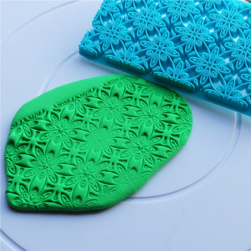 17 style Fondant Embosser Flower Cookie Cutters Biscuit Molds Icing Embossing Decorating Cutter Cake Tools