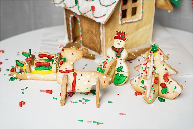 Cookie Cutters 8 pc Christmas Stainless Steel 3D Stereo Cookies Printed Cake Mold Baking Tools