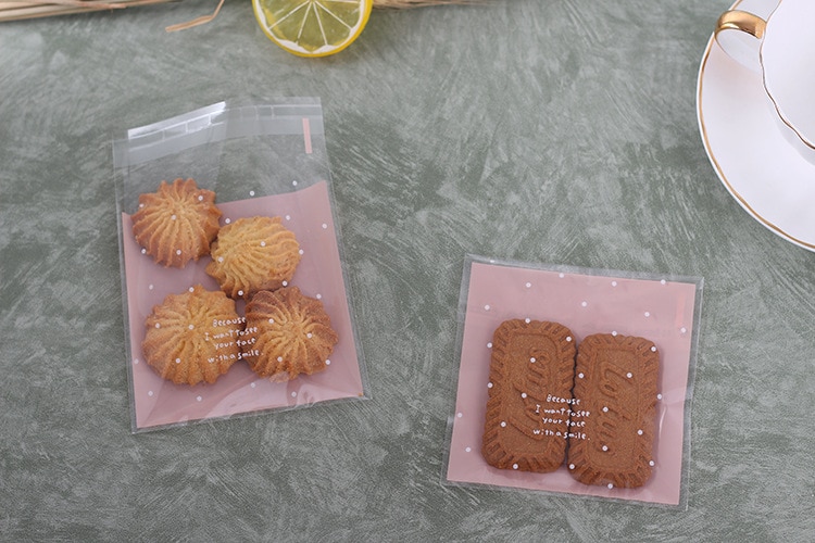100pcs 10*10+3cm Cookie Candy Bags Home Christmas Wedding Decoration Self Adhesive Food Plastic Packing OPP Gift Bag 100pcs 10*10+3cm Cookie Candy Bags Home Christmas Wedding Decoration Self Adhesive Food Plastic Packing OPP Gift Bag