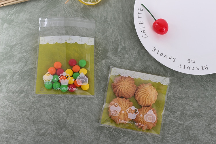 100pcs 10*10+3cm Cookie Candy Bags Home Christmas Wedding Decoration Self Adhesive Food Plastic Packing OPP Gift Bag 100pcs 10*10+3cm Cookie Candy Bags Home Christmas Wedding Decoration Self Adhesive Food Plastic Packing OPP Gift Bag