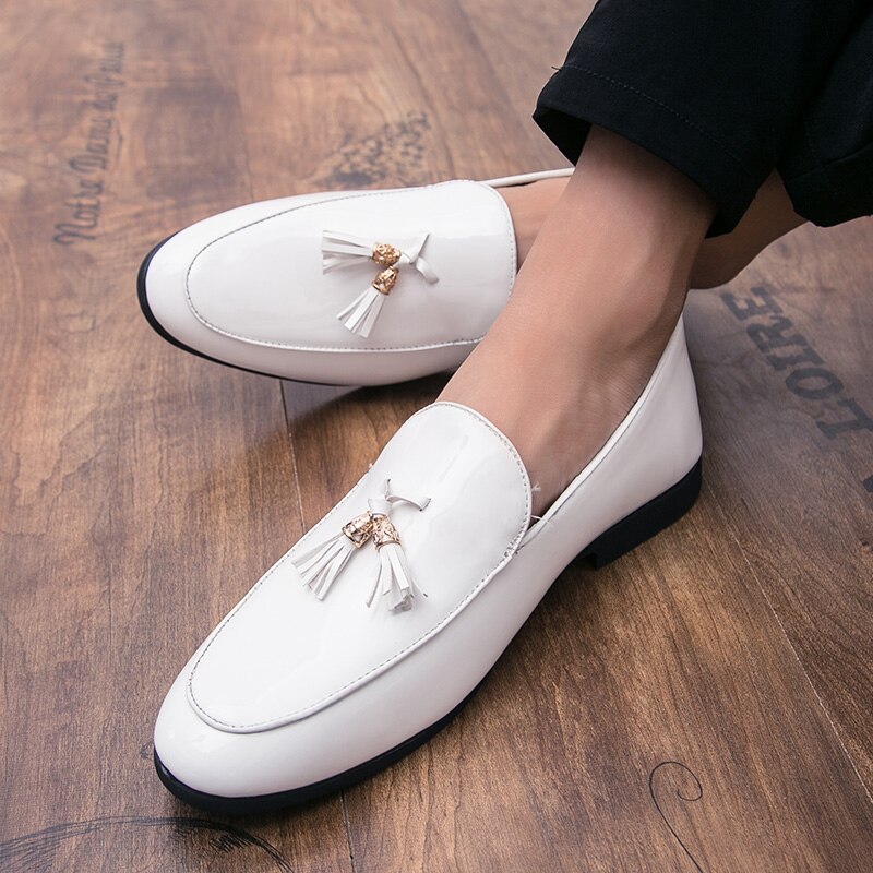 Men's Shoes Casual Loafers Slip-on Shoes Man outdoor fashion moccasins breathable Youth Light Driving Platform Shoes men