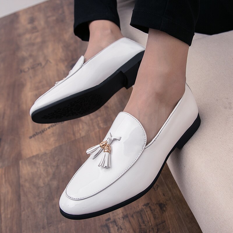 Men's Shoes Casual Loafers Slip-on Shoes Man outdoor fashion moccasins breathable Youth Light Driving Platform Shoes men