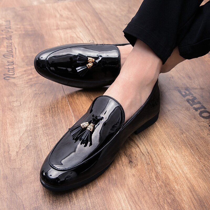 Men's Shoes Casual Loafers Slip-on Shoes Man outdoor fashion moccasins breathable Youth Light Driving Platform Shoes men
