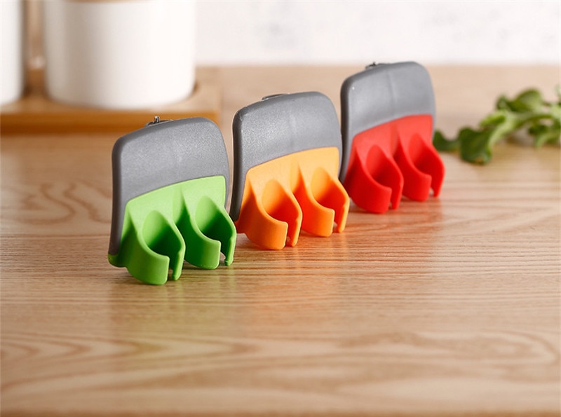 Durable Palm Peeler Fruit Vegetable Peeler Blade Finger Grip Slicer Potato Shredder Parer Cutter Carrot Cucumber Tomato Zester