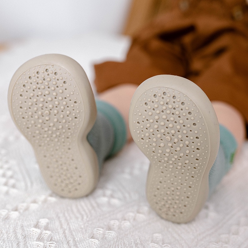 children's sock shoes , lamb wool snow socks shoes baby embroidery socks toddler first walkers