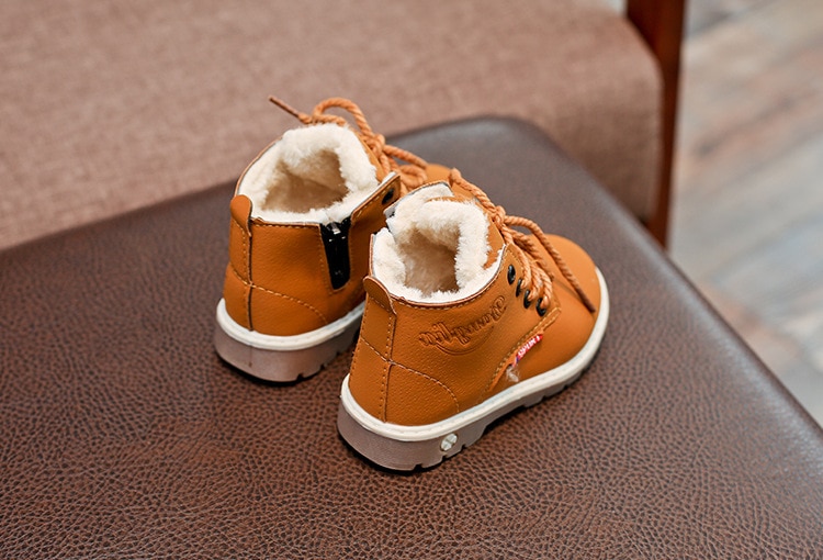 Children Casual Shoes Autumn Winter Martin Boots Boys Shoes Fashion Leather Soft Antislip Girls Boots 21-30 Sport Running Shoes