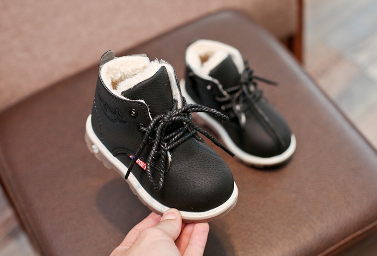 Children Casual Shoes Autumn Winter Martin Boots Boys Shoes Fashion Leather Soft Antislip Girls Boots 21-30 Sport Running Shoes