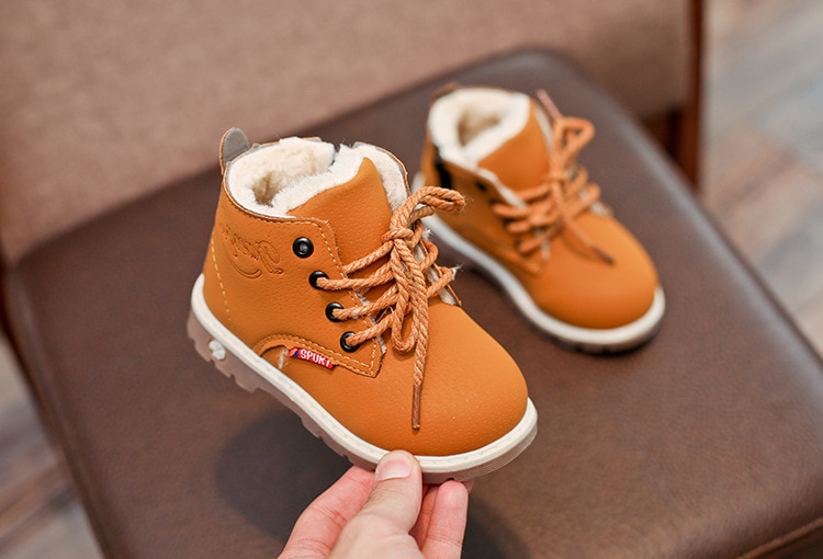 Children Casual Shoes Autumn Winter Martin Boots Boys Shoes Fashion Leather Soft Antislip Girls Boots 21-30 Sport Running Shoes
