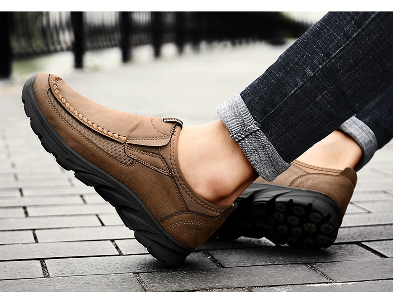 Men Casual Shoes Loafers Sneakers 2020 New Fashion Handmade Retro Leisure Loafers Shoes Zapatos Casuales Hombres Men Shoes