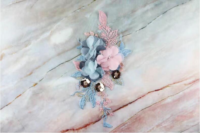 1Pc Colorful 3D Flower Embroidery Patches Bridal Lace Sewing Fabric Applique Beaded Tulle DIY Wedding Dress