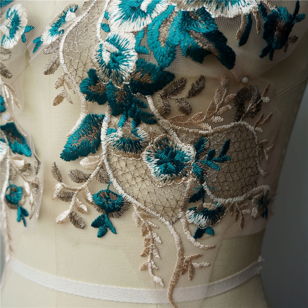 2PCS Green Lace Fabric Embroidered Flower Gown Appliques Trims Classic Collar Mesh Sew Patches For Wedding Decoration Dress DIY