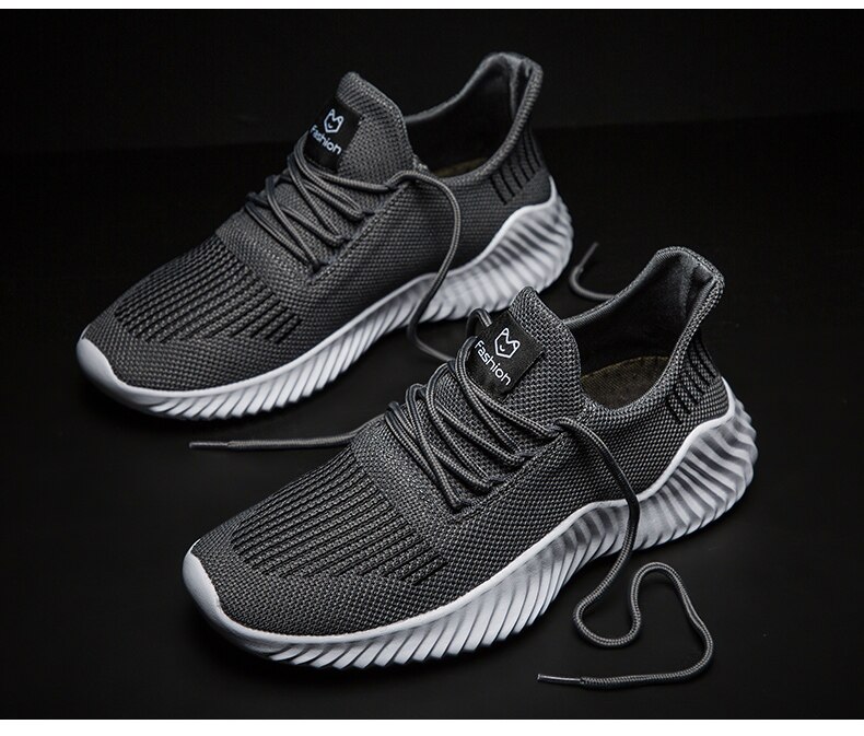 Running Shoes Mesh Super Light Breathable Male Jogging Sneakers Low-top Walking Athletic Footwear