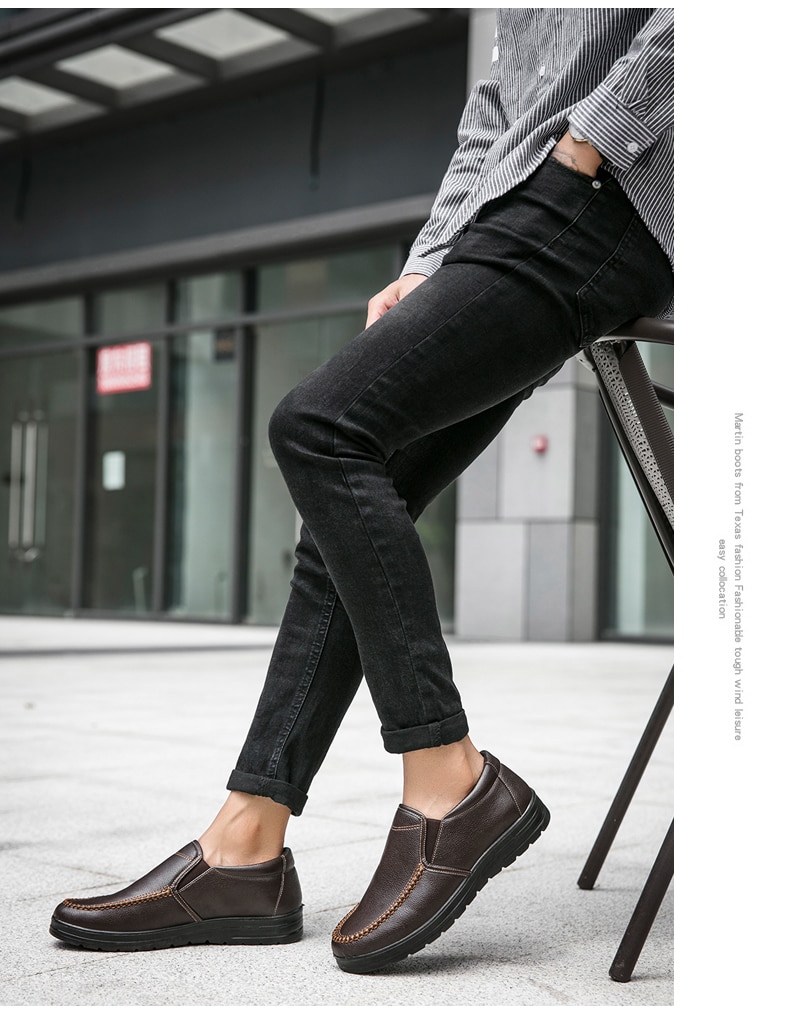Men Loafers Light Leather Casual Shoes 2020 Autumn Male Outdoor Walking Shoes Comfortable Mens Sneakers Soft Loafers Men's Shoes