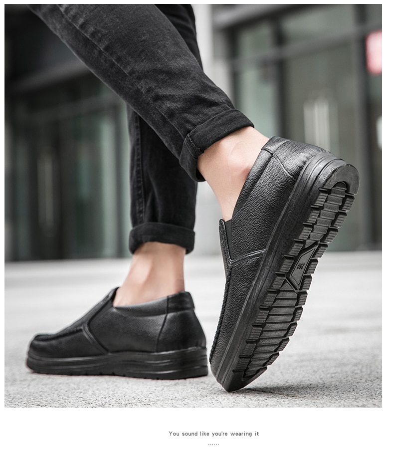 Men Loafers Light Leather Casual Shoes 2020 Autumn Male Outdoor Walking Shoes Comfortable Mens Sneakers Soft Loafers Men's Shoes