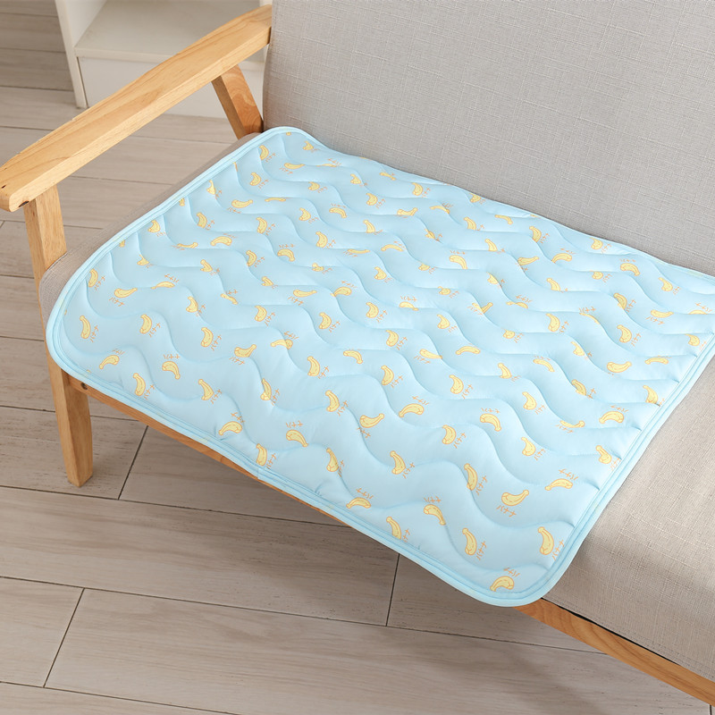 Dog Cooling Mat Summer Pad Pet Mat Bed For Dogs Cat Blanket Ice Silk Pad Sofa Cooling Bed for Small Medium Dogs Car Seat Cushion