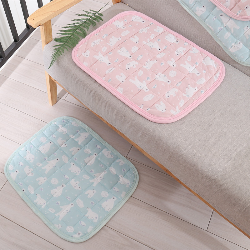 Dog Cooling Mat Summer Pad Pet Mat Bed For Dogs Cat Blanket Ice Silk Pad Sofa Cooling Bed for Small Medium Dogs Car Seat Cushion