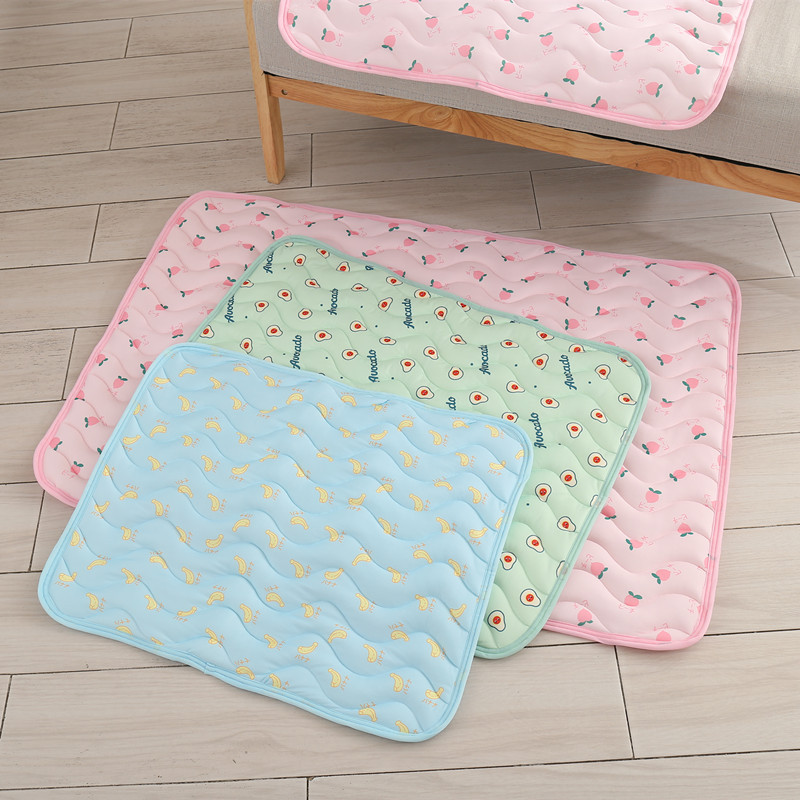 Dog Cooling Mat Summer Pad Pet Mat Bed For Dogs Cat Blanket Ice Silk Pad Sofa Cooling Bed for Small Medium Dogs Car Seat Cushion