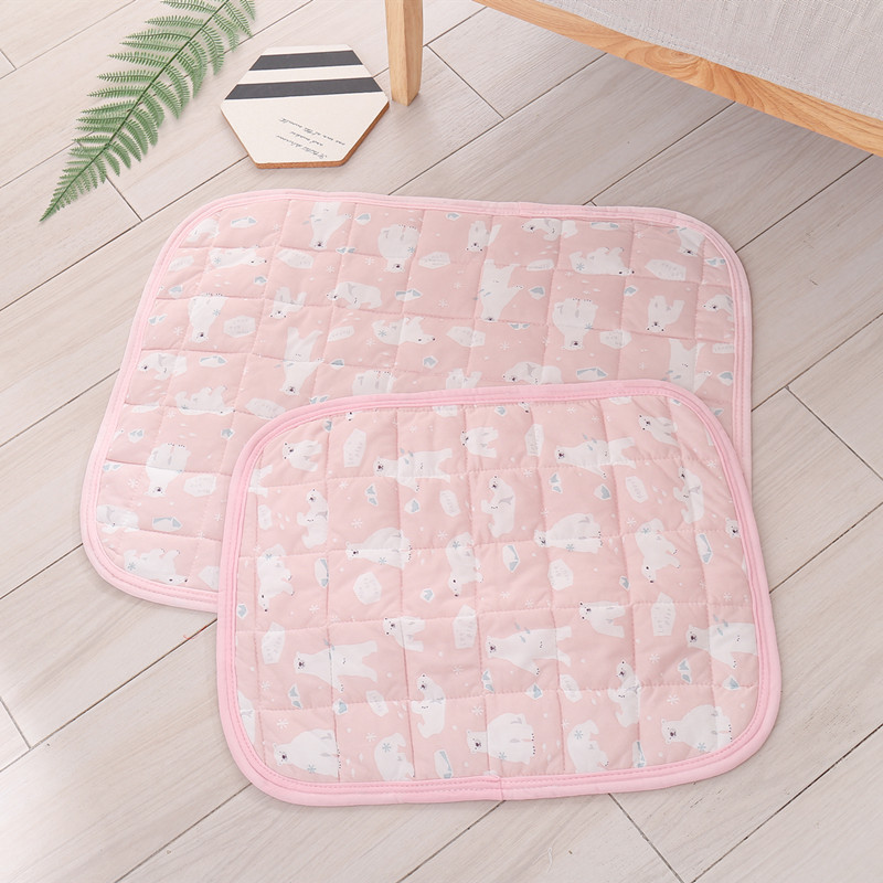Dog Cooling Mat Summer Pad Pet Mat Bed For Dogs Cat Blanket Ice Silk Pad Sofa Cooling Bed for Small Medium Dogs Car Seat Cushion