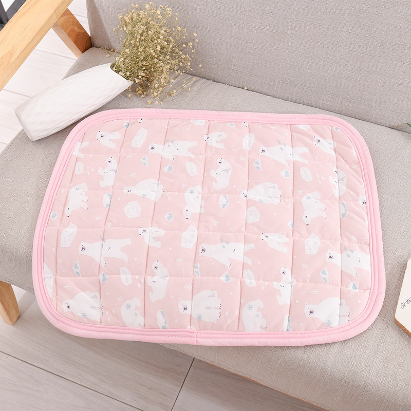 Dog Cooling Mat Summer Pad Pet Mat Bed For Dogs Cat Blanket Ice Silk Pad Sofa Cooling Bed for Small Medium Dogs Car Seat Cushion