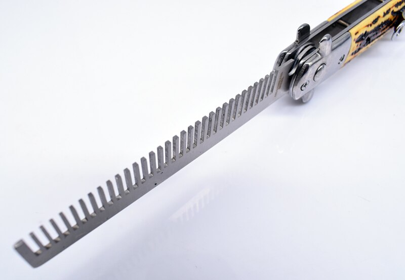 1pcs Automatic Stainless Steel Combs Foldable Knife Brushes Hair Trimmer Comb Brush Accessories butterfly Mens Pocket Knife Comb