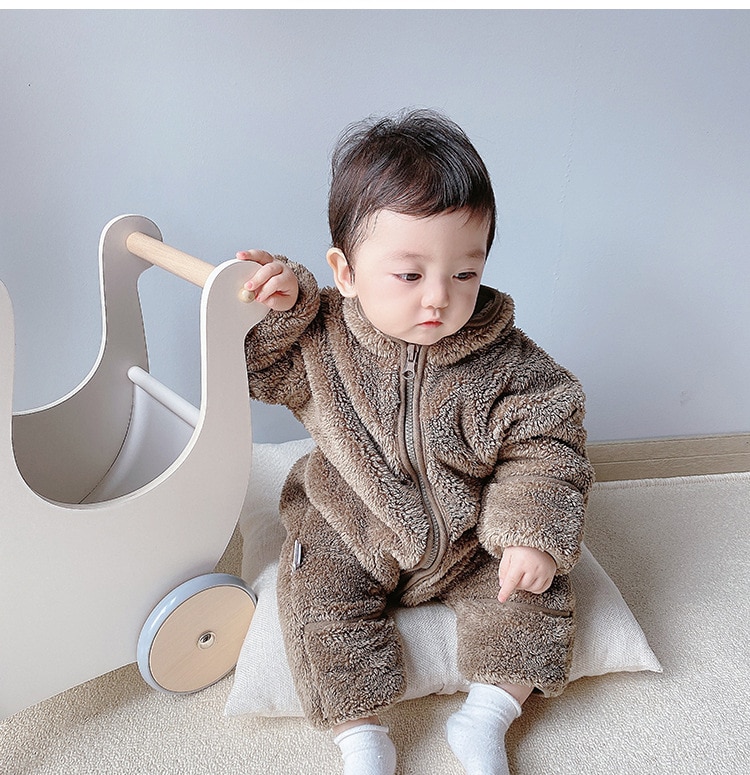 2020 Winter Infant Warm Clothes Newborn Baby Rompers with Removable Hat Boys Girls Fleece Hand Foot Protect Jumpsuit Footies