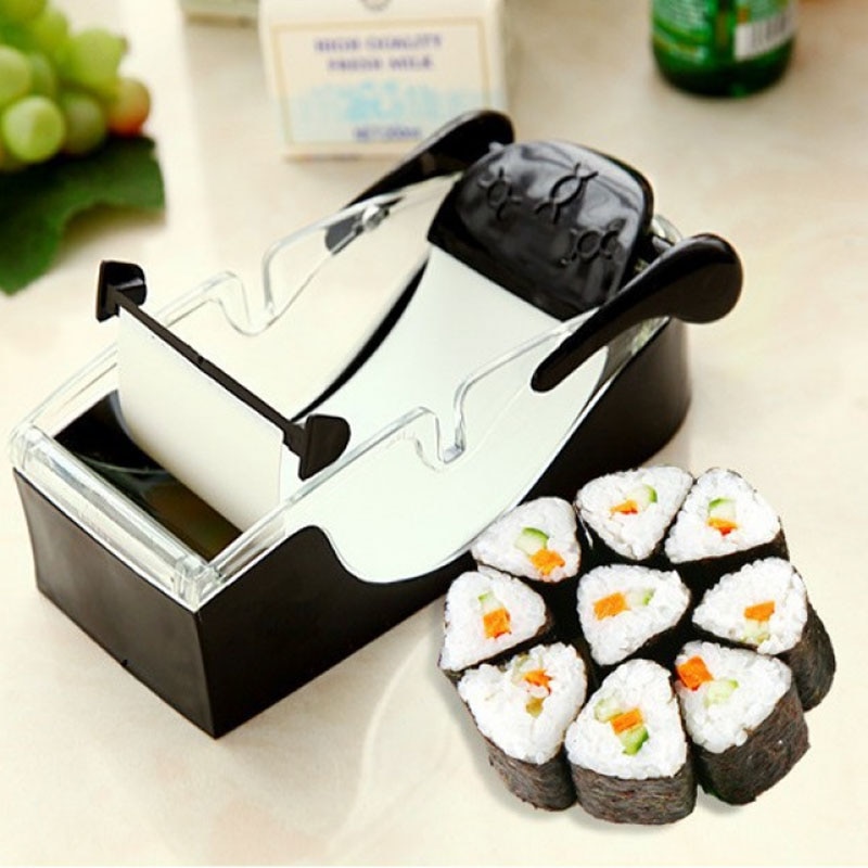 Sushi Roll Maker Japanese Rice Ball Mold Non-stick Vegetable Meat Rolling Tool DIY Sushi Making Machine Kitchen Supplies